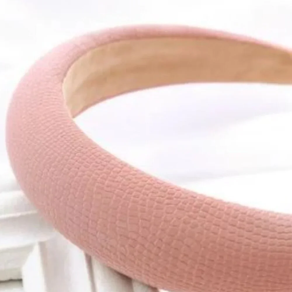NWOT Corinna Snakeskin Textured Mauve Pink Headband